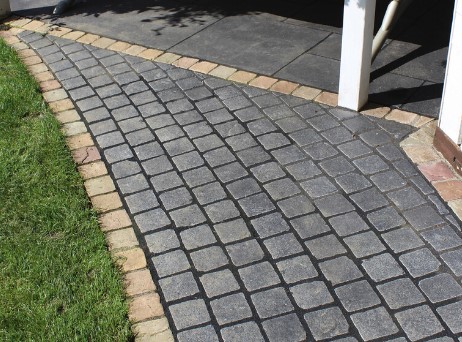 NATURAL PAVING SET EBONY - 100 x 100mm